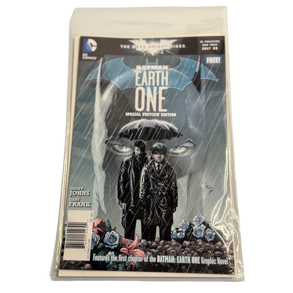 DC Comics Batman Earth One Special Preview Edition Comic Book Blue Promo